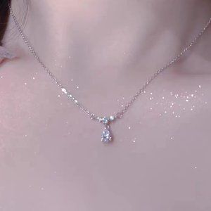 Drop necklace sterling silver lady